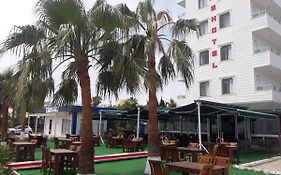 Has Hotel